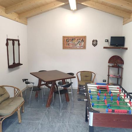 Chiaro House Apartment Colico Bagian luar foto